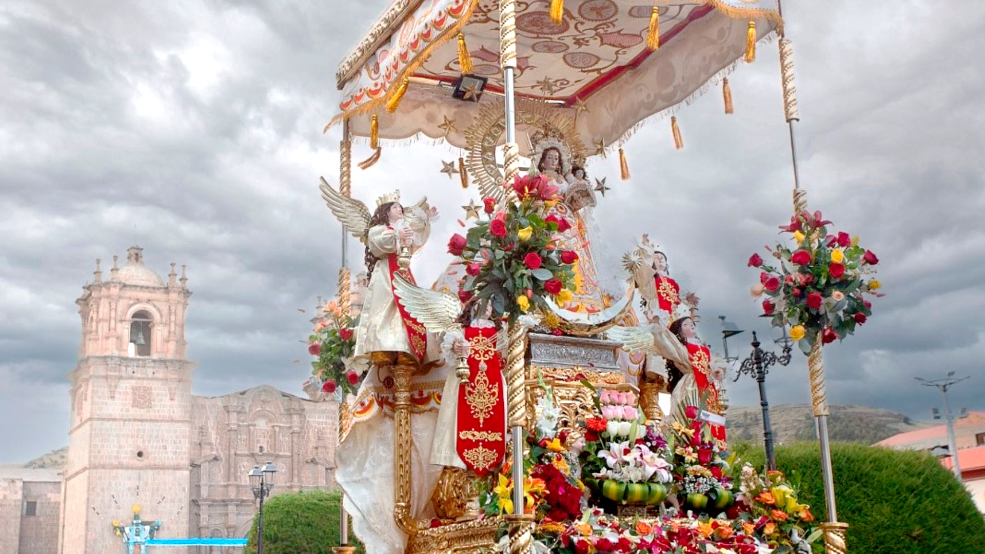 Prepárate para la Gran Celebración: Puno se Alista para la Festividad de la Virgen de la Candelaria 2024