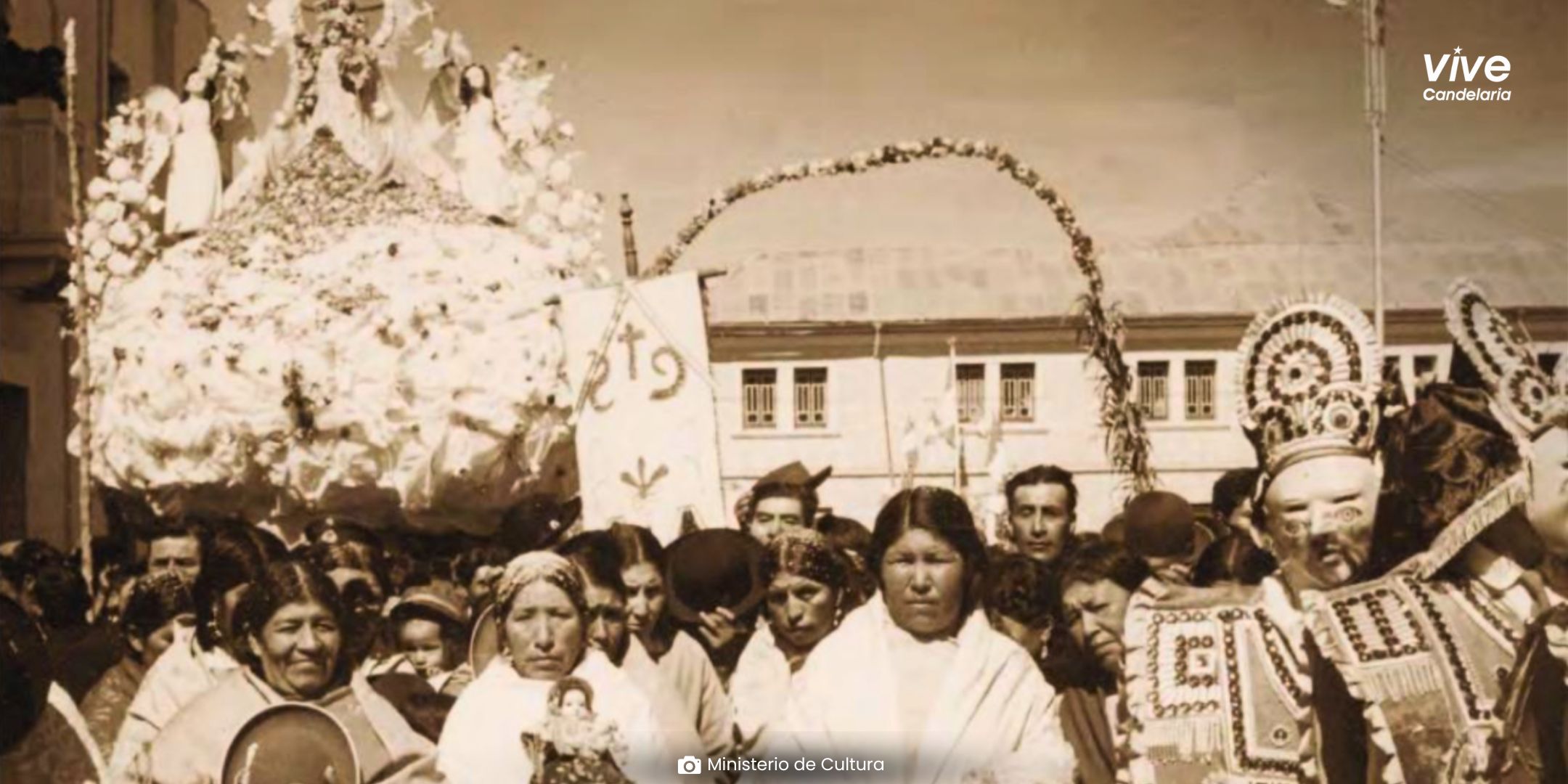 Historia de la Federación Regional de Folklore y Cultura de Puno y su impacto en la Festividad de la Virgen de la Candelaria.