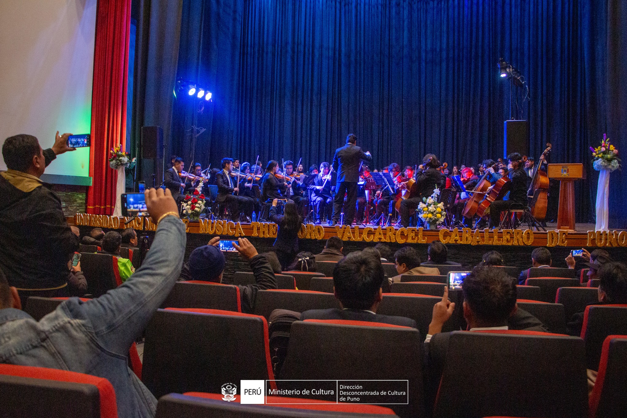Puno celebra la creación de la Universidad Nacional de Música “Theodoro Valcárcel Caballero”