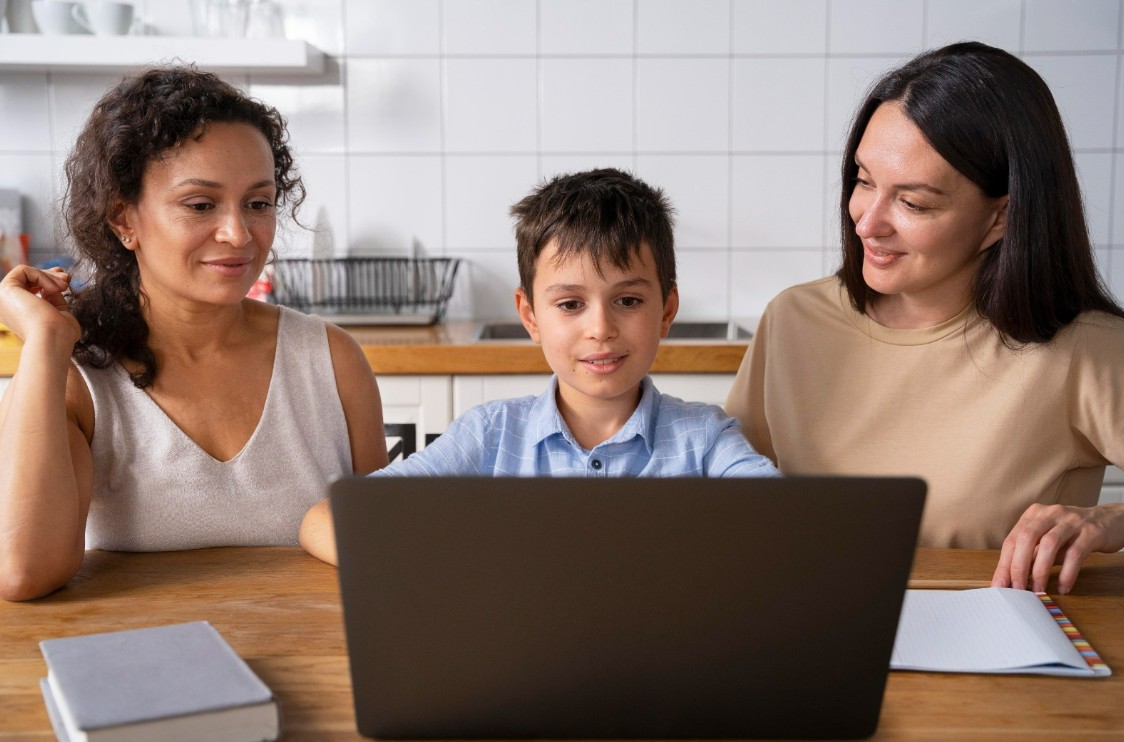 Regreso a clases: cuatro elementos esenciales para asegurar un entorno de estudio virtual sin interrupciones